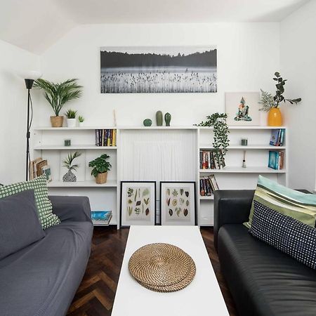 شقة Quirky & Cosy 2Bd Mews Flat In Paddington لندن المظهر الخارجي الصورة